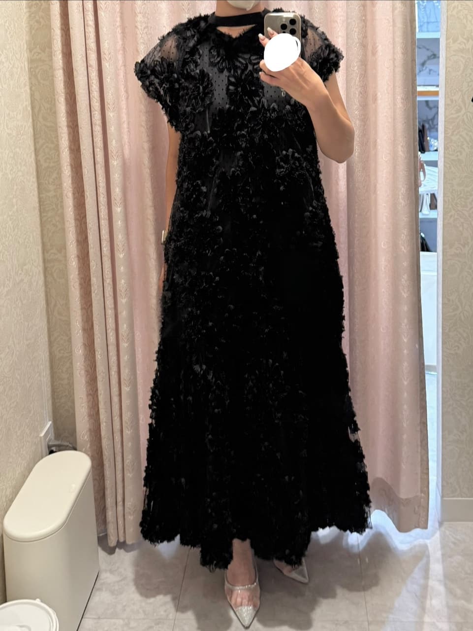 着用イメージ（首から下）