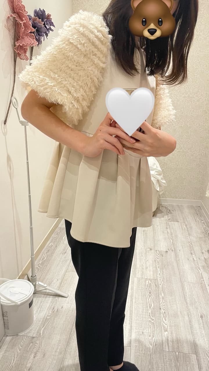 着用イメージ（首から下）